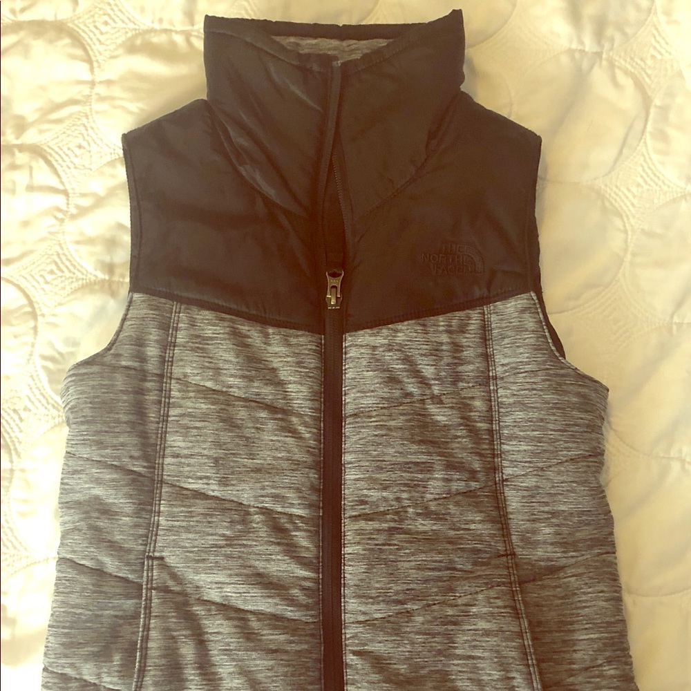 North Face vest size 7/8